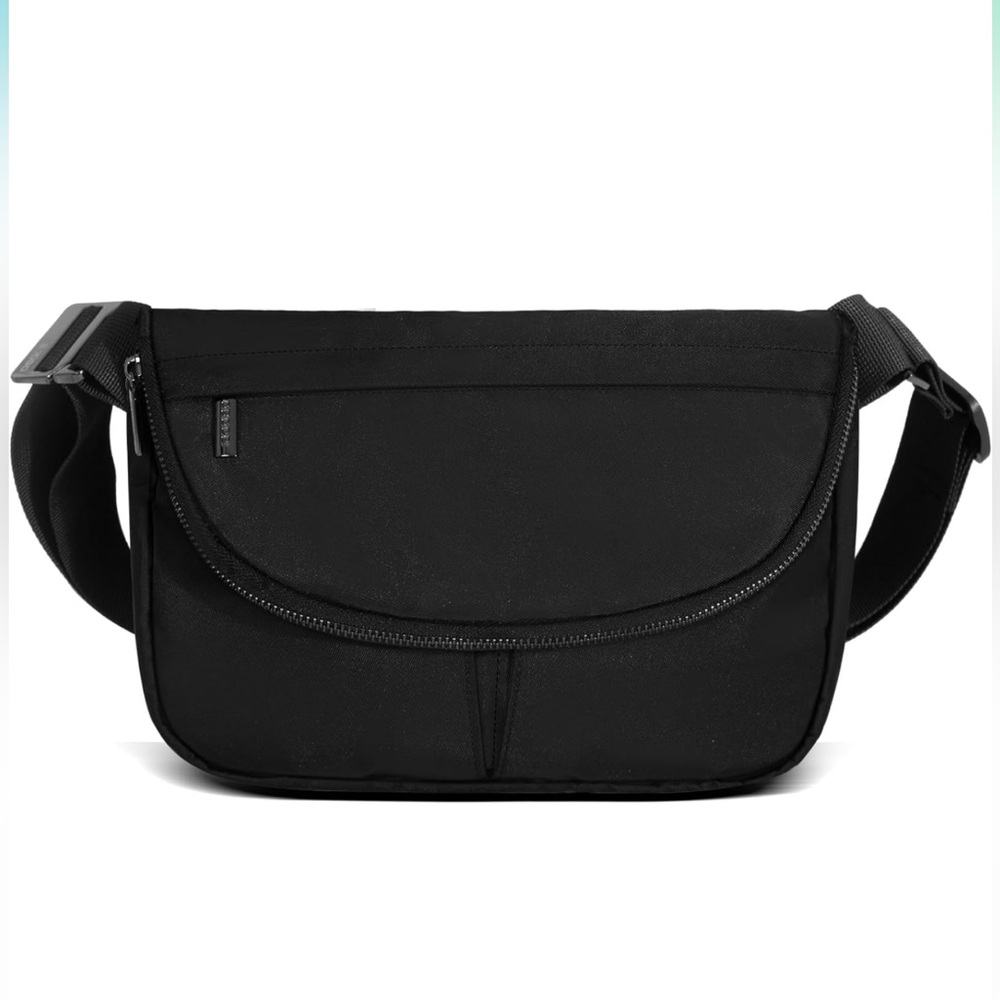 NWT Adjustable Strap Casual Shoulder Bag Crossbody Purse Handbag